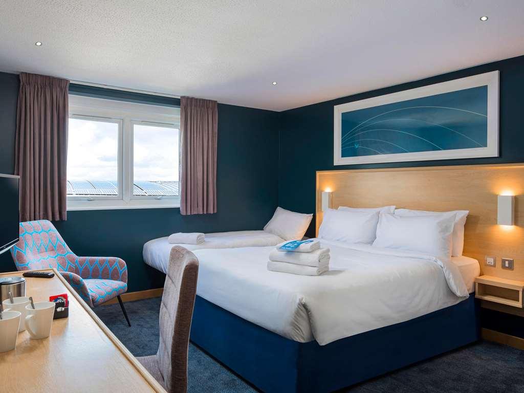 Travelodge London City Airport Habitación foto