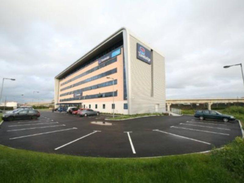 Travelodge London City Airport Exterior foto